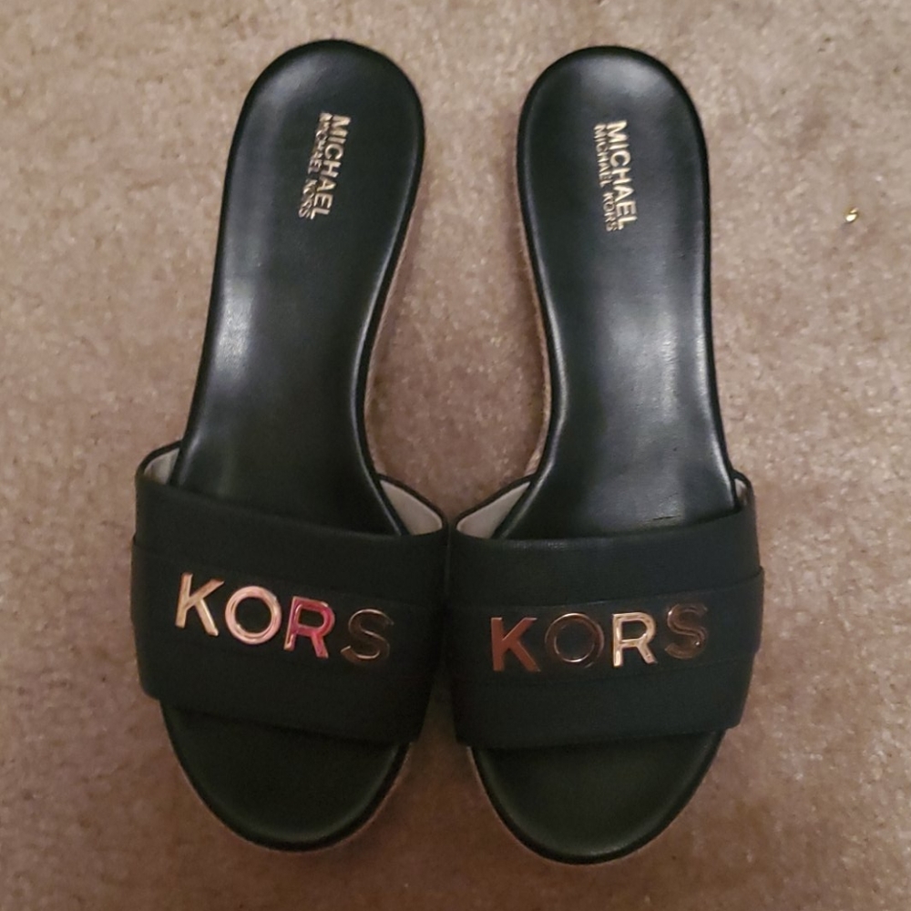 Michael Kors platform